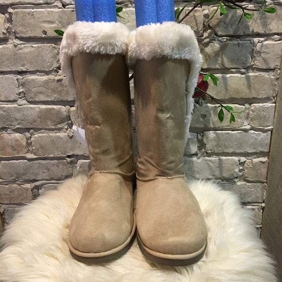 Airwalk Shoes - New Airwalk womens boots size 11